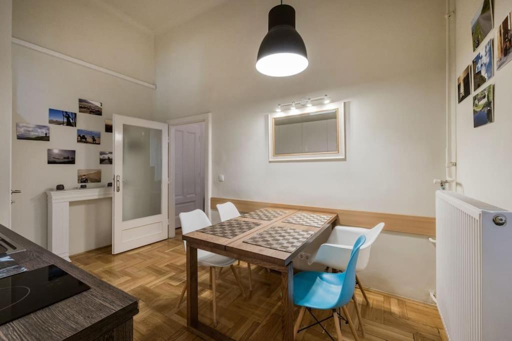 Klarahome Apartment Будапеща Екстериор снимка