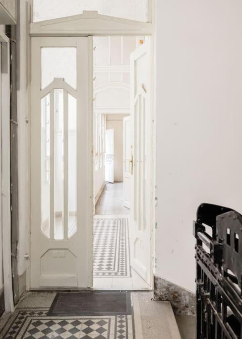 Klarahome Apartment Будапеща Екстериор снимка